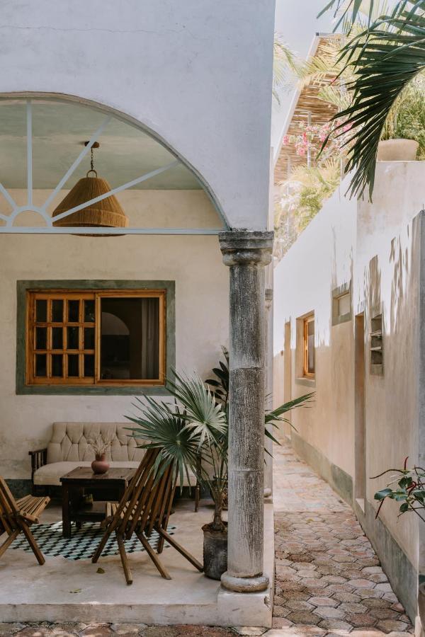 ميريدا Casa Mezcla - Bed & Breakfast المظهر الخارجي الصورة